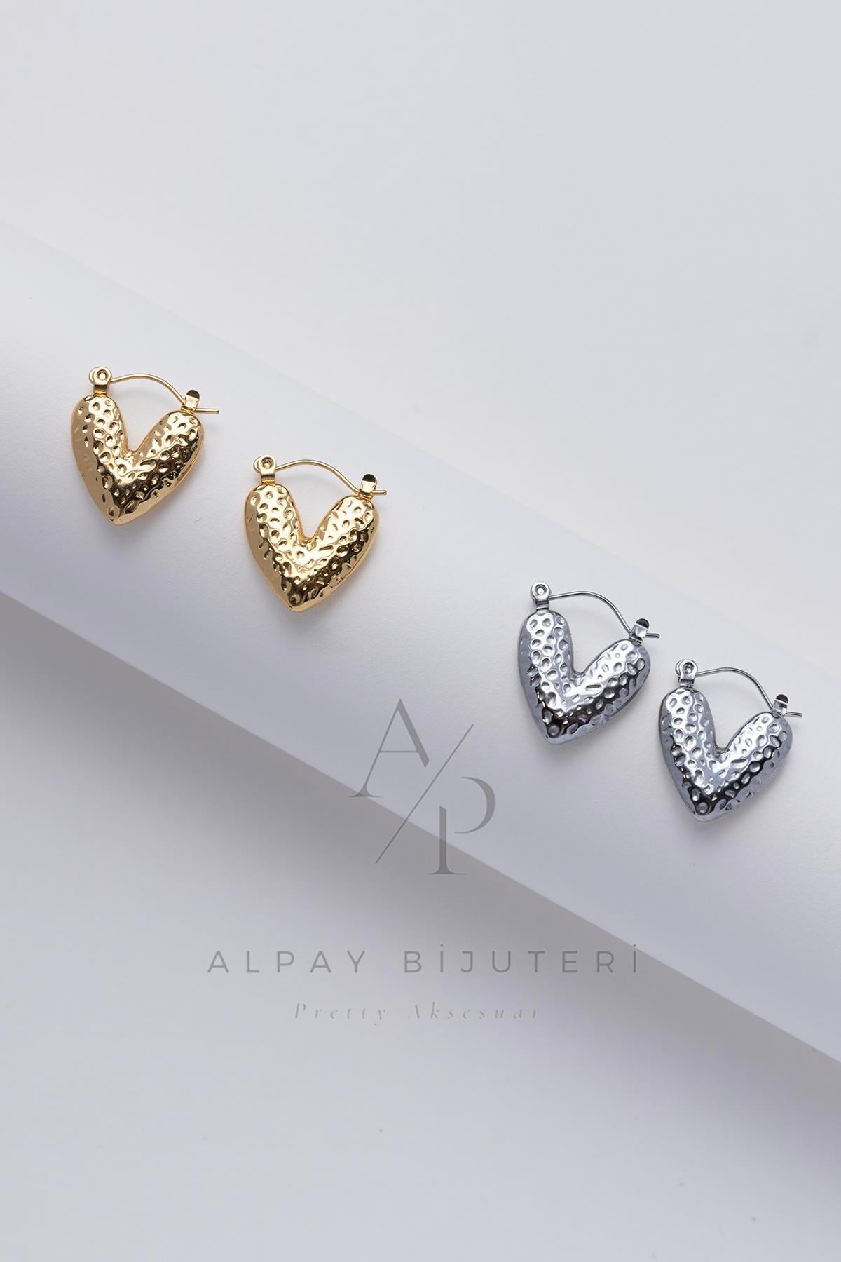 Noktasal Kalp Çelik Küpe