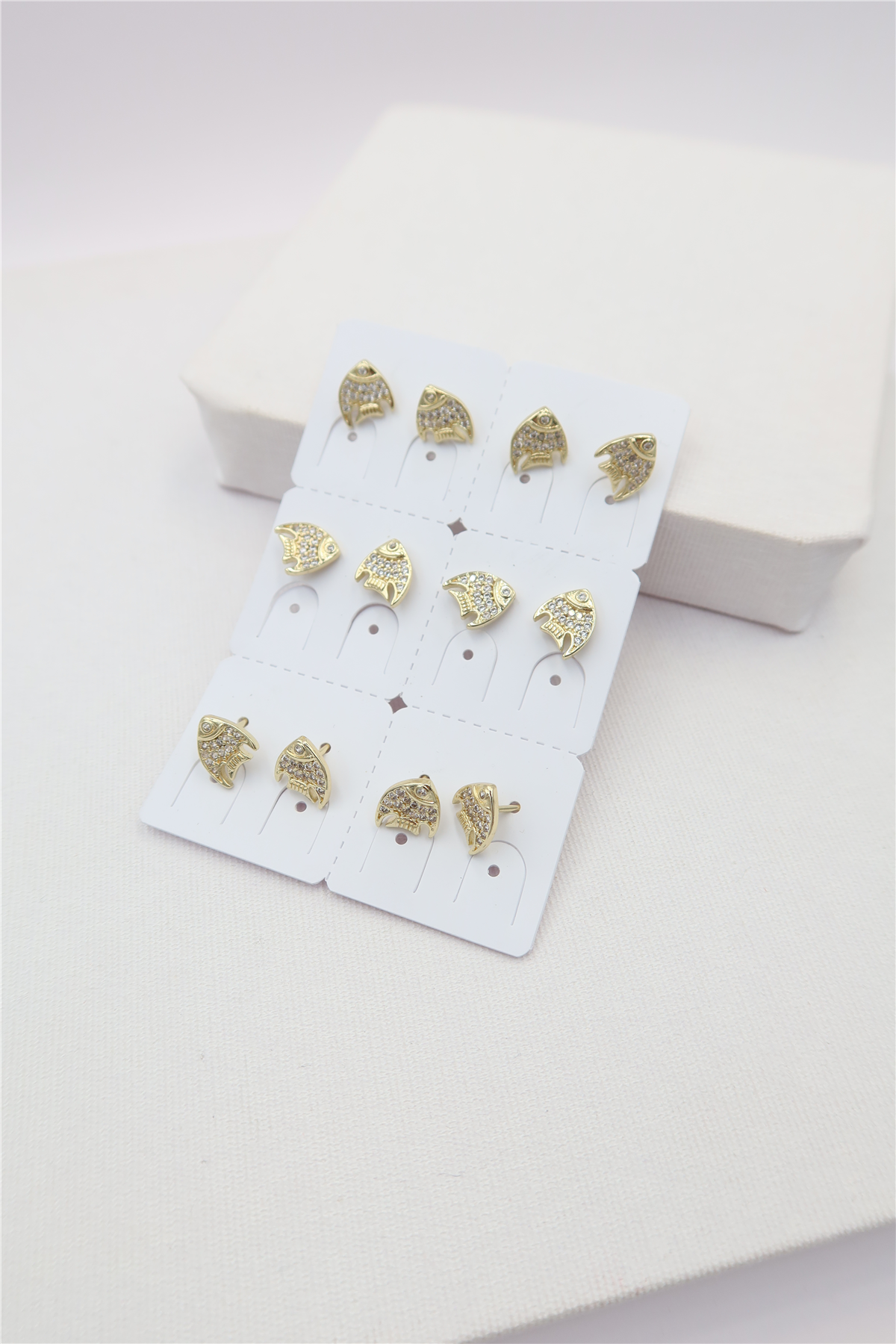 CM 6'lı Piercing Küpe