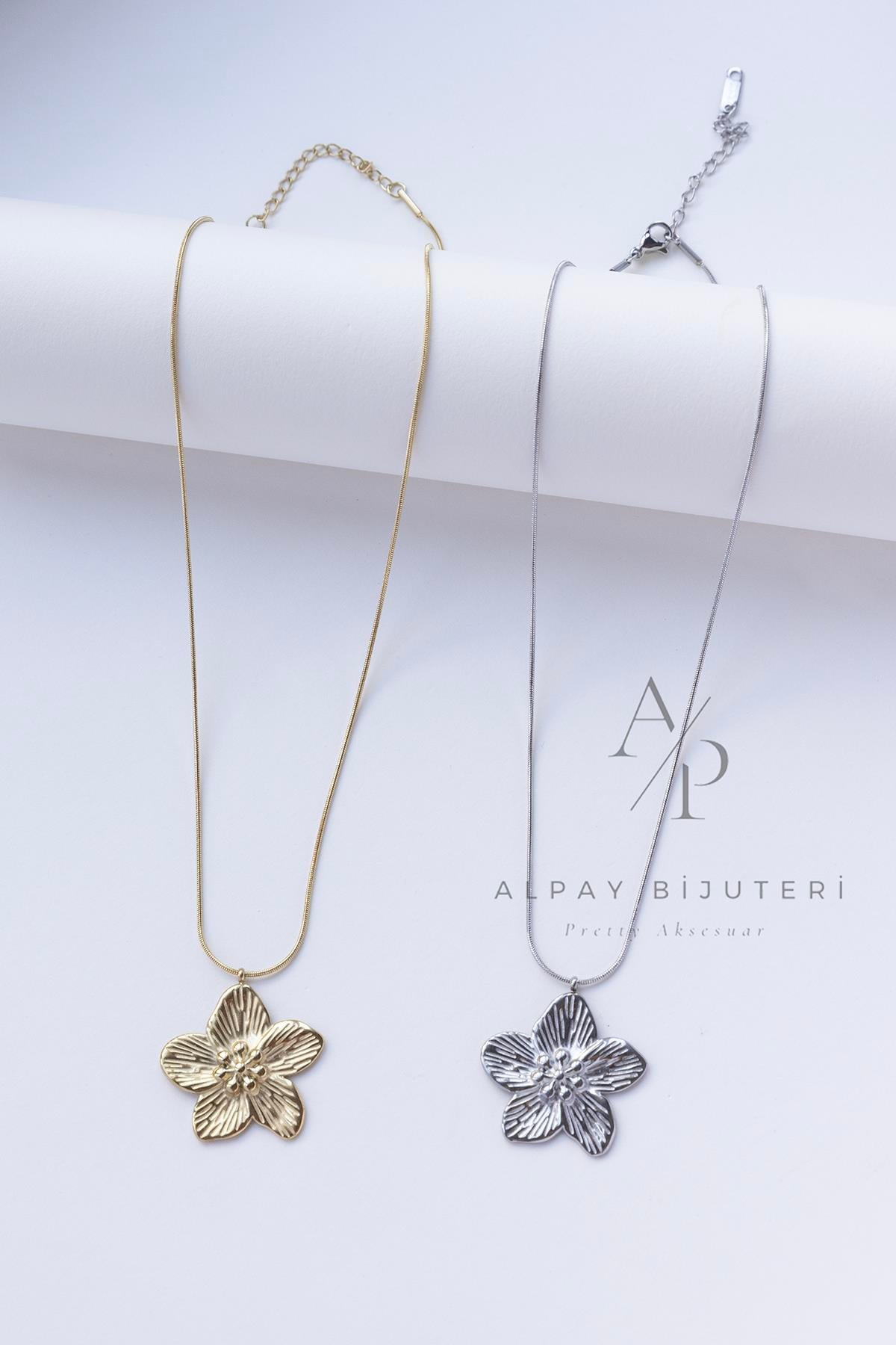 Çiçek Sembol Çelik Kolye