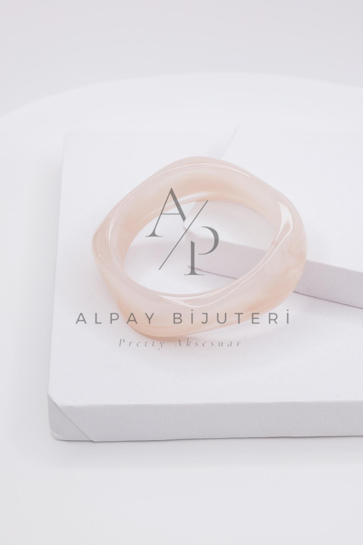 Şık Tasarım Bilezik