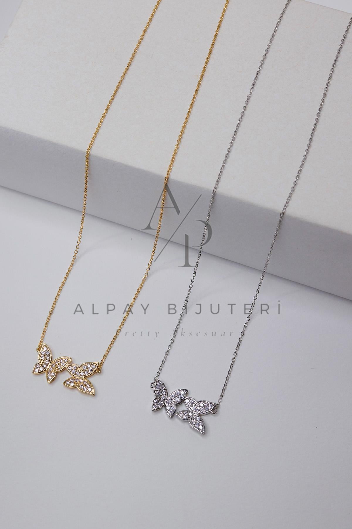 Şık Tasarım Kolye