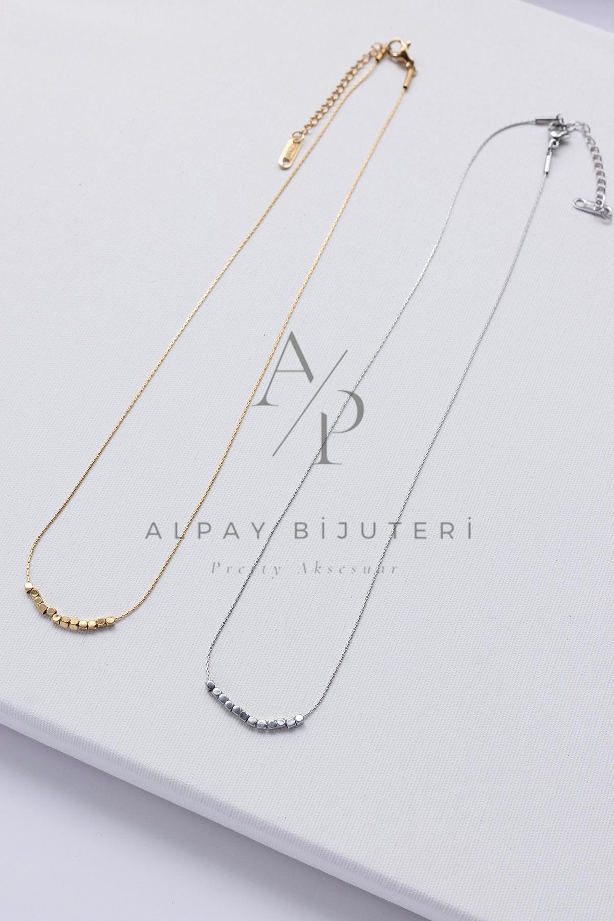 Şık Tasarım Çelik Kolye