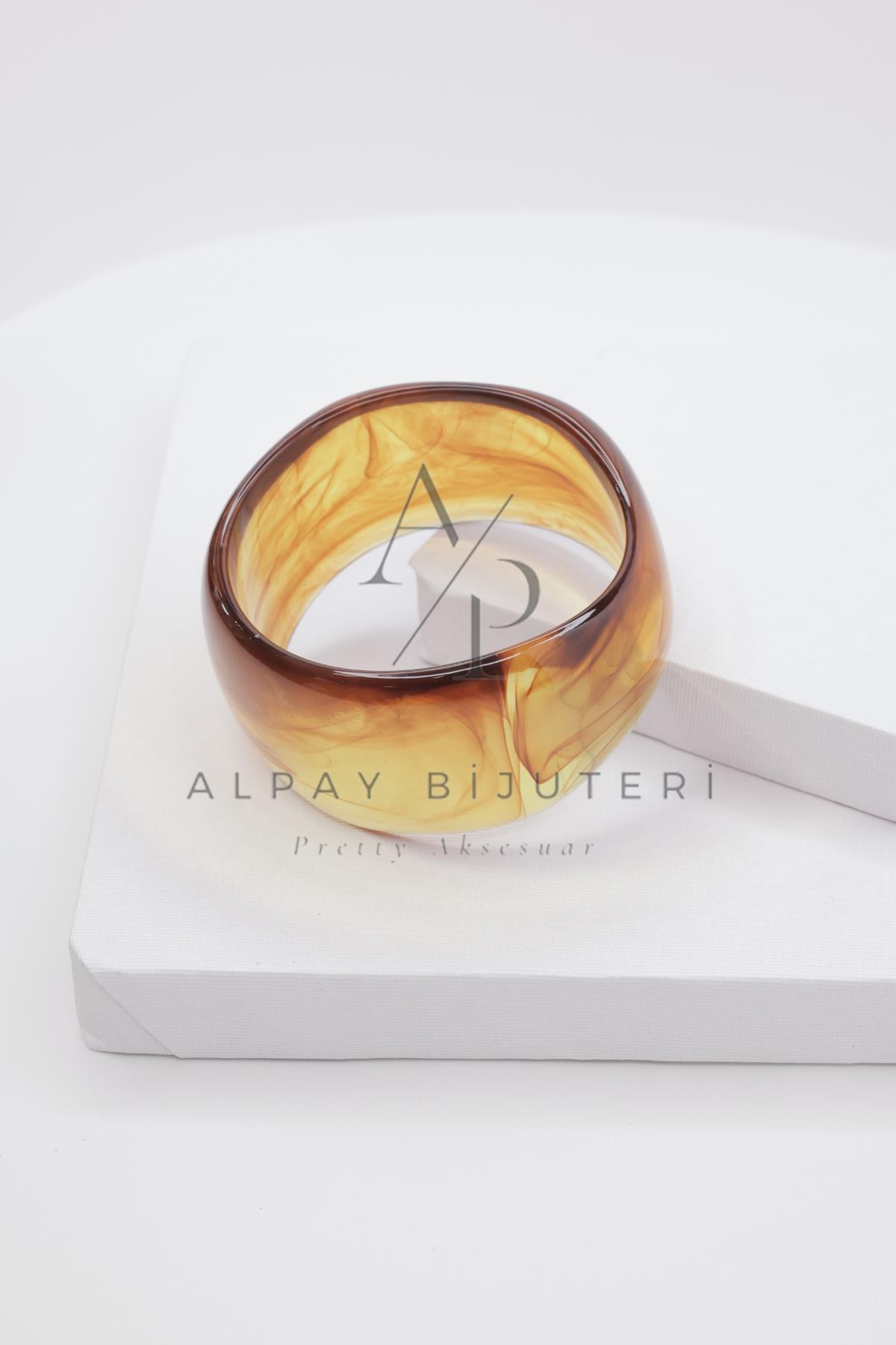 Şık Tasarım Bilezik