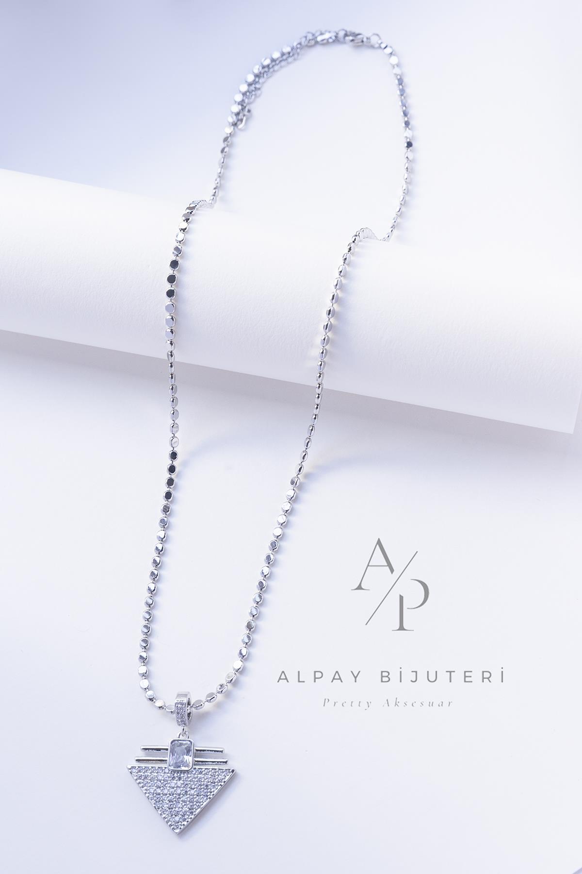 Taş Sembol Çelik Kolye