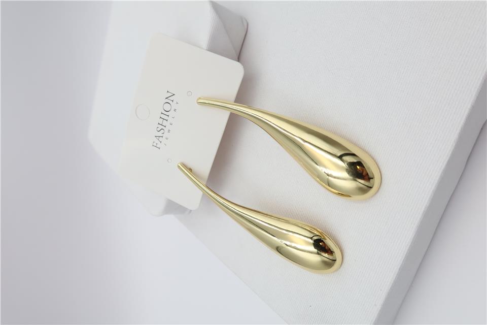 Marka Model Gold Küpe