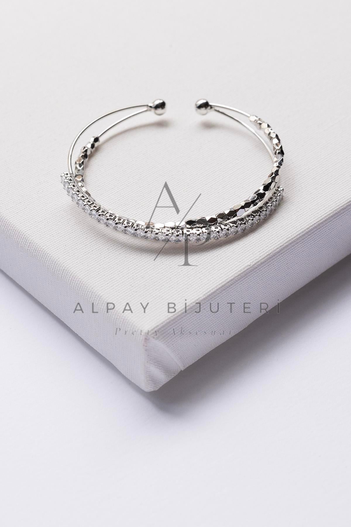 Şık Tasarım Kelepçe Bileklik