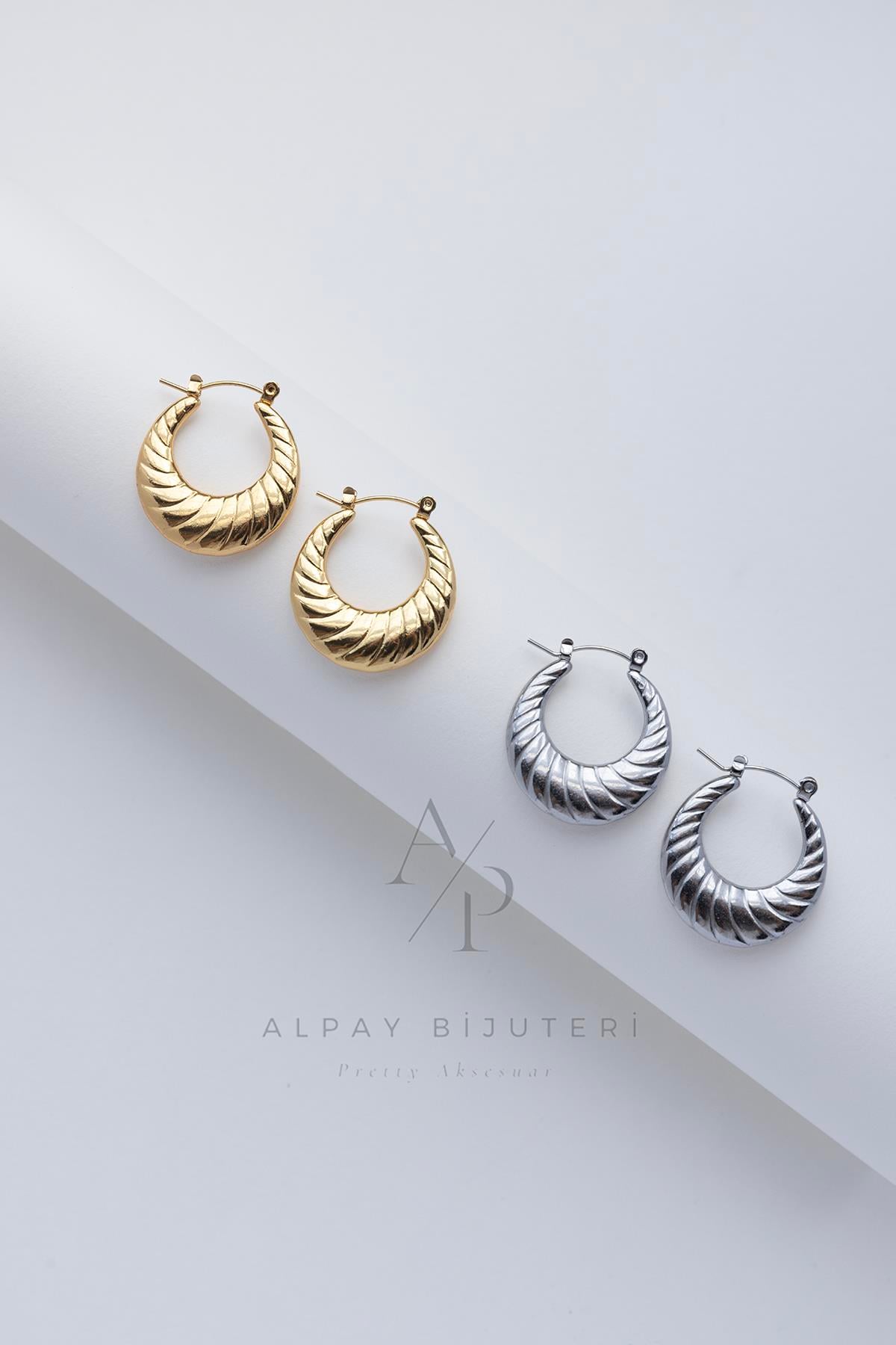 Kıvrım Model Çelik Küpe