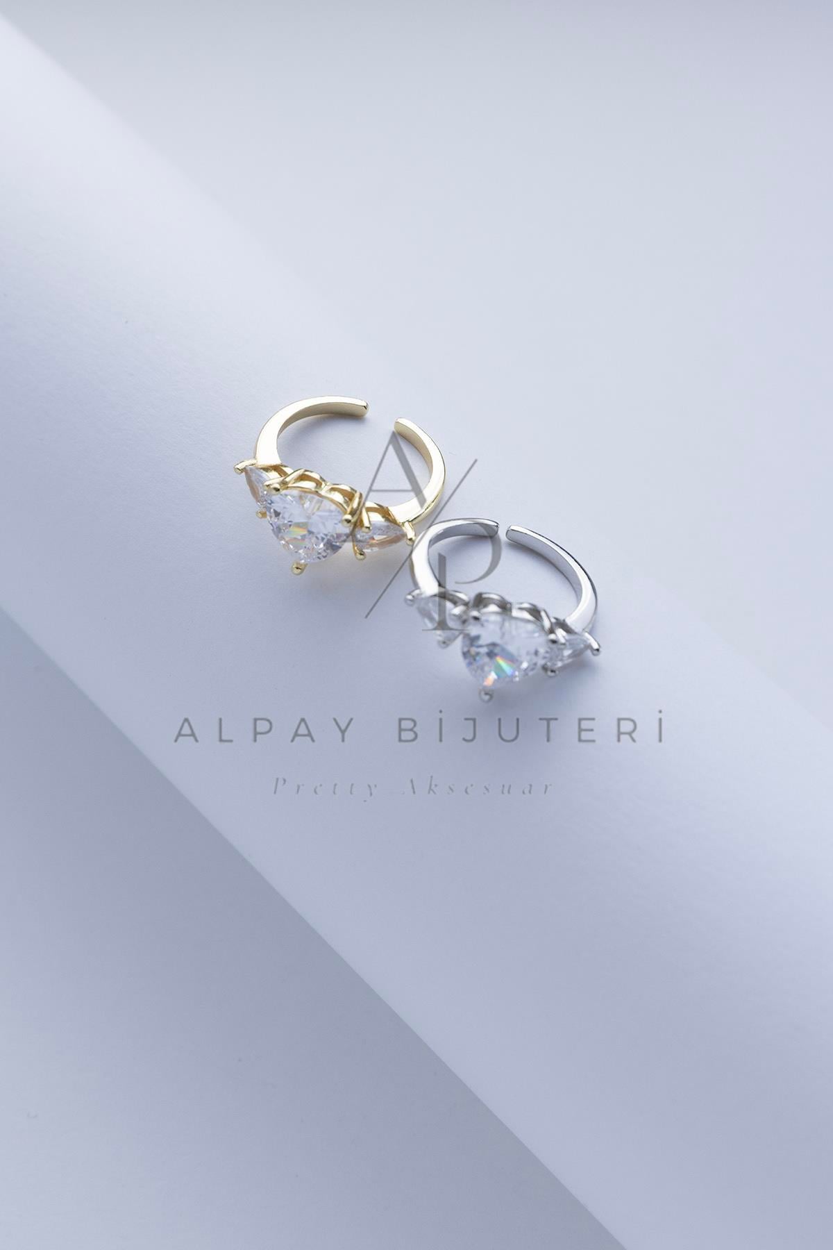 Şık Tasarım Yüzük 