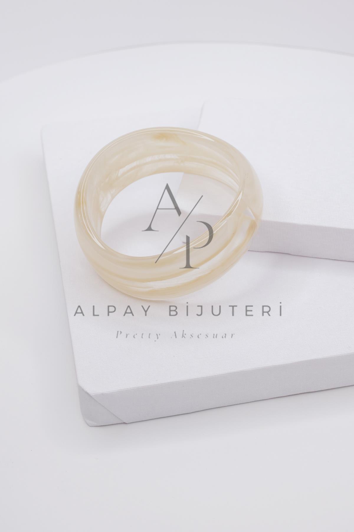 Şık Tasarım Bilezik