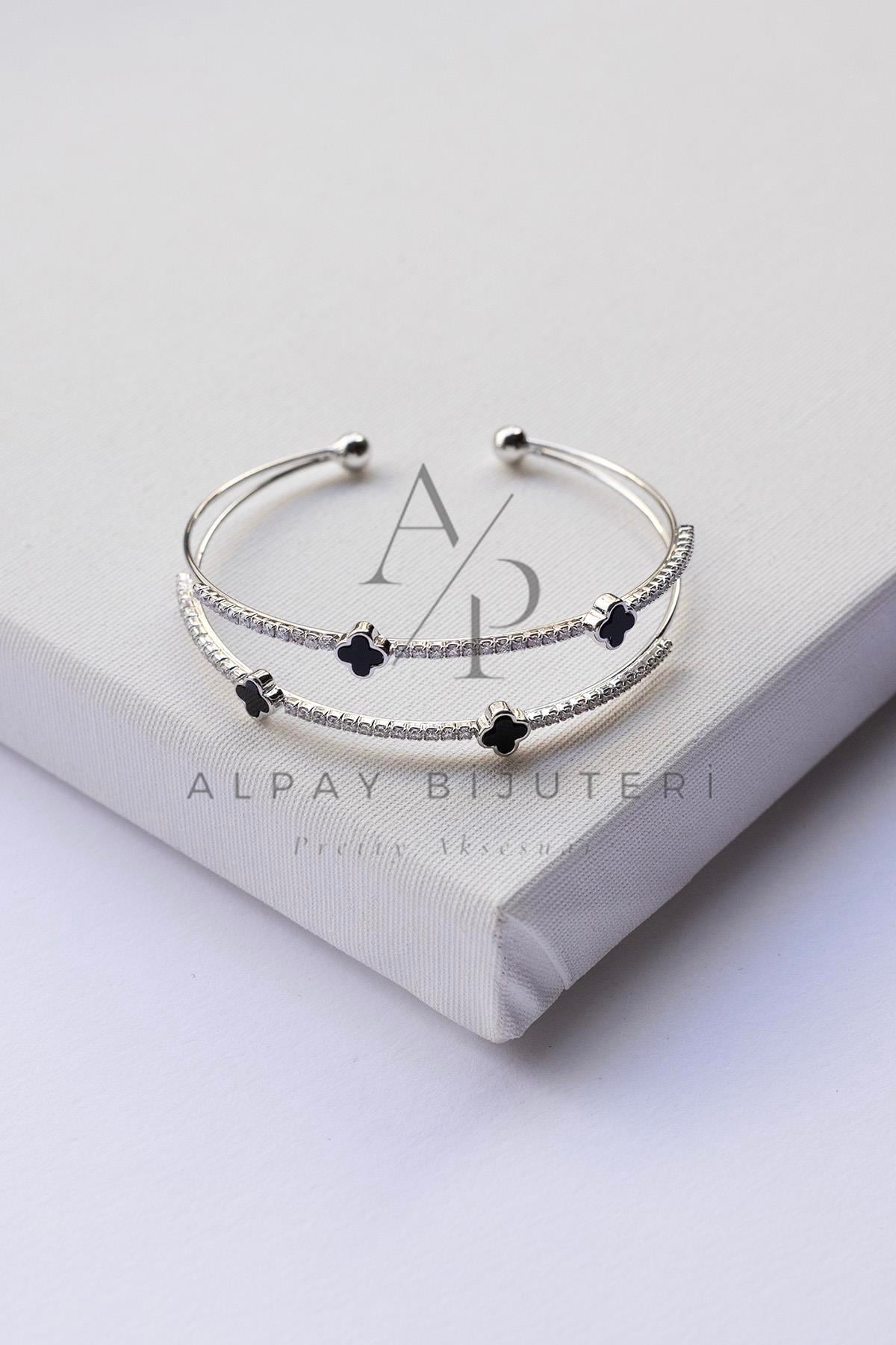 Şık Tasarım Kelepçe Bileklik