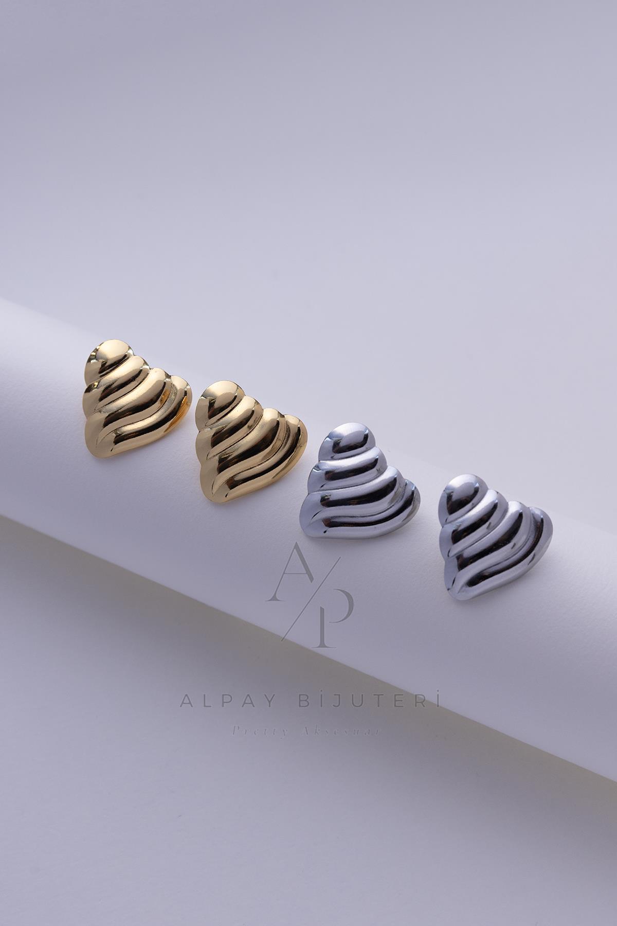 Çelik Burgulu Kalp Küpe