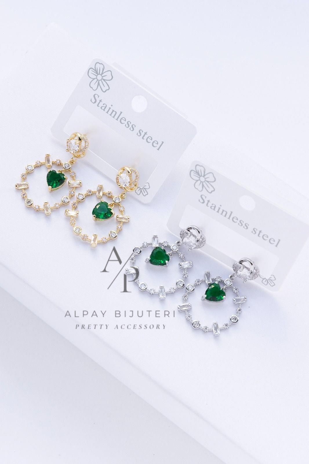 Şık Tasarım Çelik Küpe