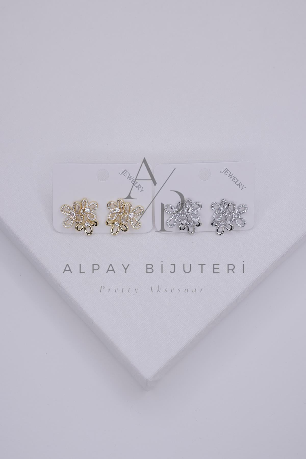 Şık Tasarım Küpe