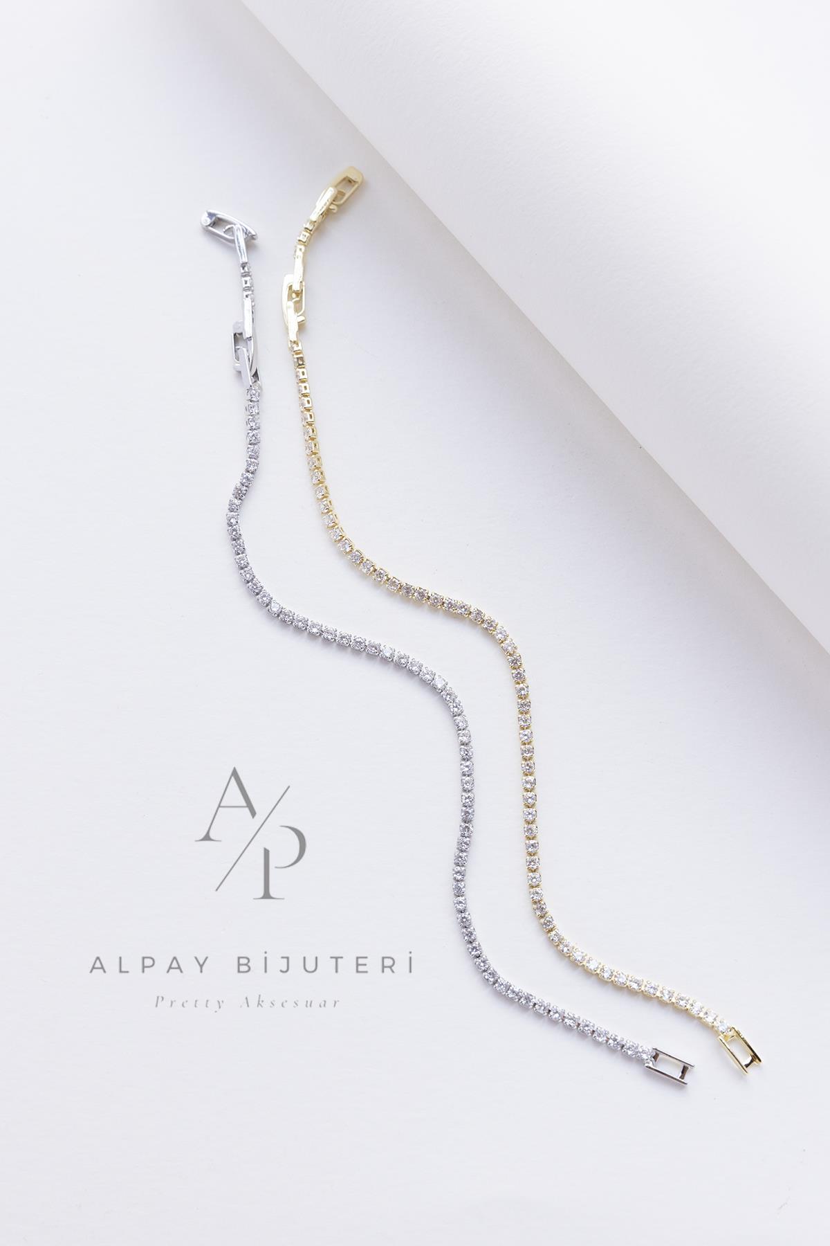 Su Yolu Zirkon Bileklik