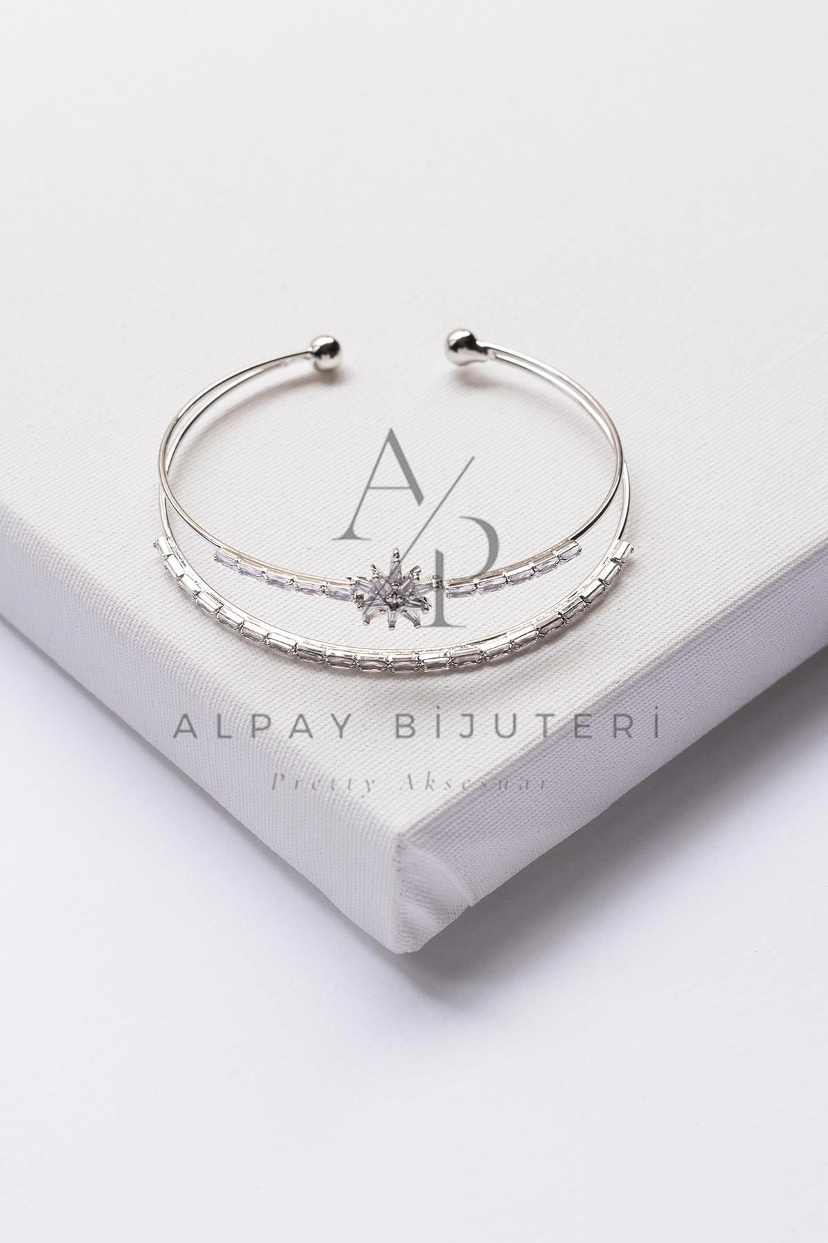 Şık Tasarım Kelepçe Bileklik