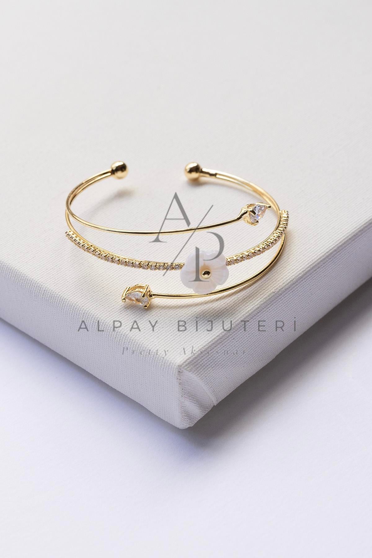 Şık Tasarım Kelepçe Bileklik