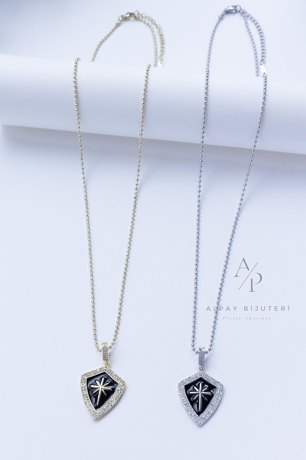 Siyah Taş Model Çelik Kolye