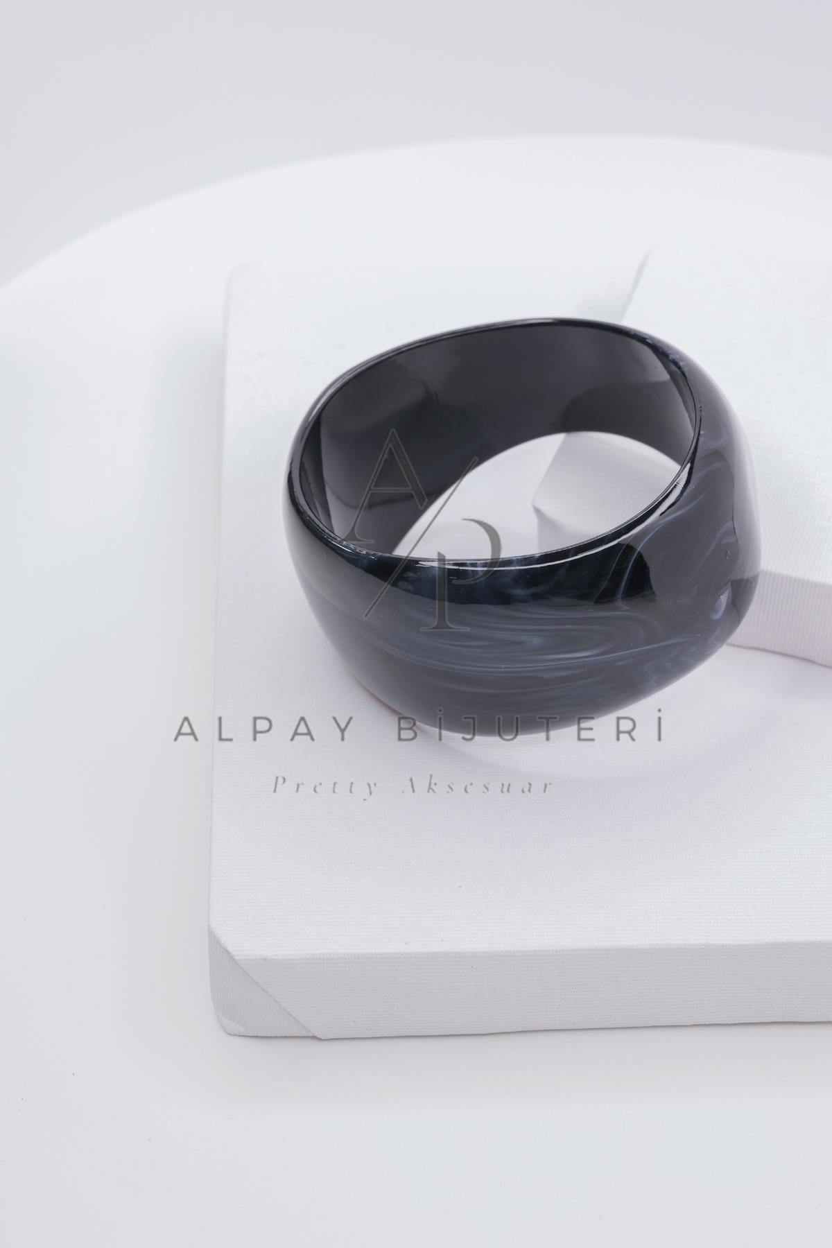 Şık Tasarım Bilezik