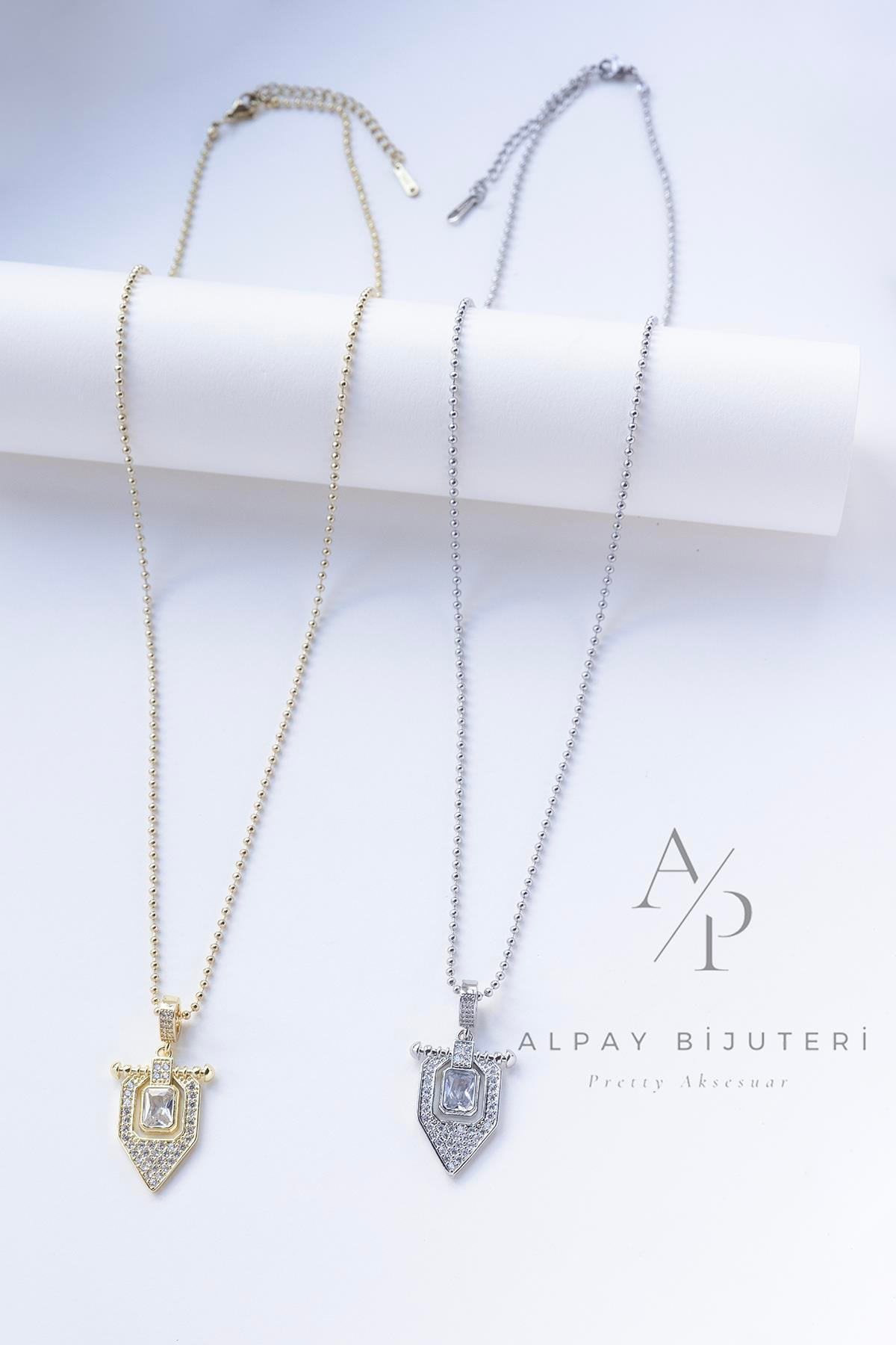 Taş Detay Sembol Çelik Kolye