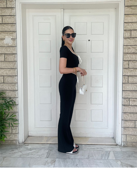 Bağcık Detaylı Siyah Takım