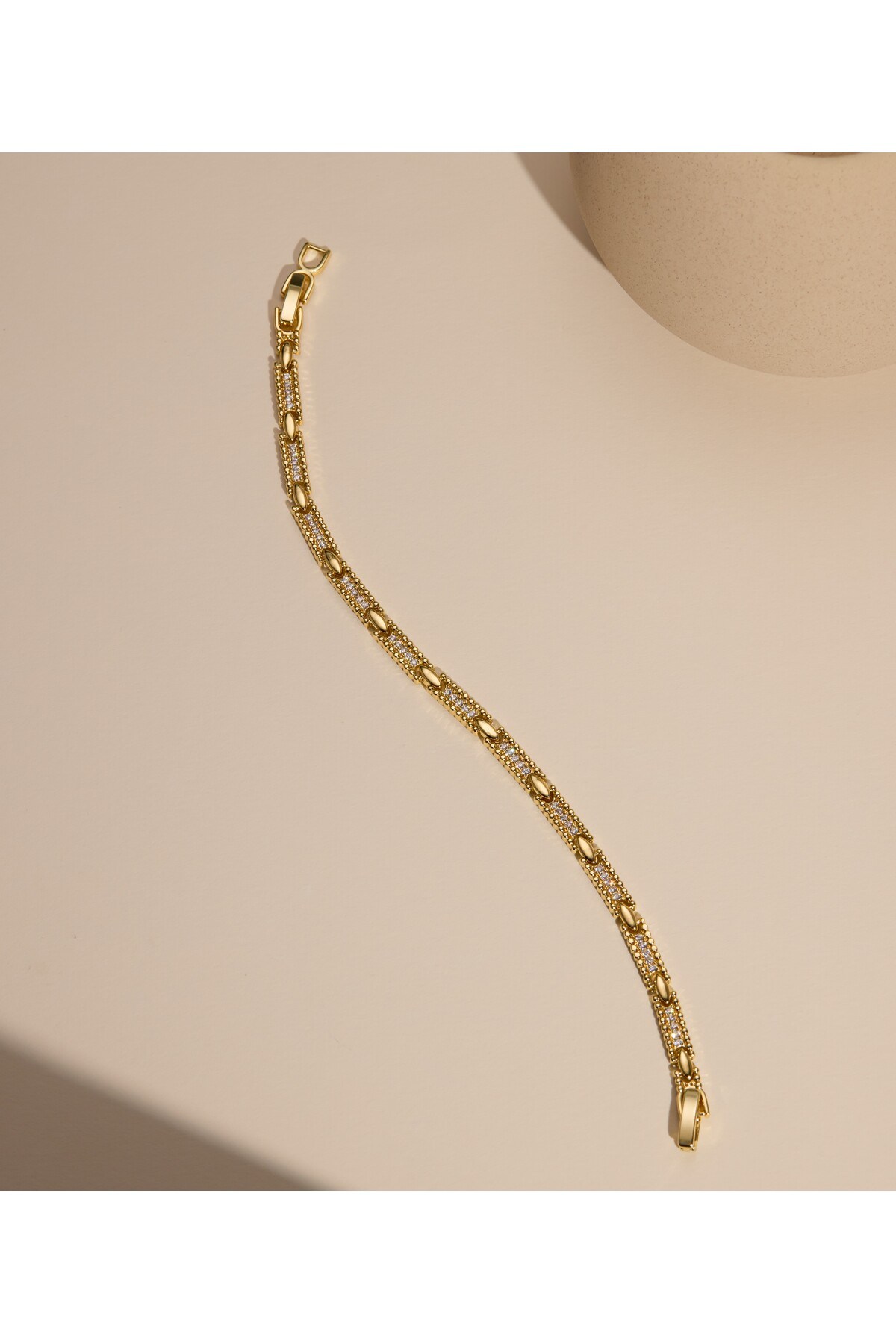 Çift Sıra Taşlı Oval Motifli Bileklik