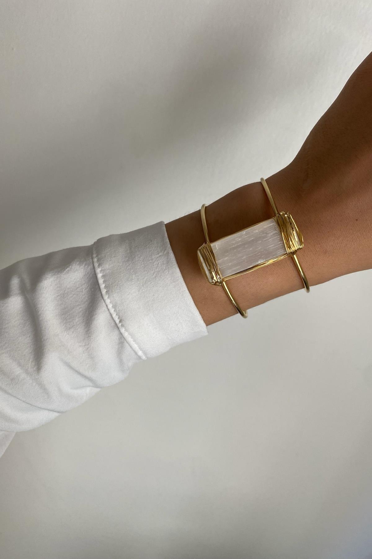 Kuvars Taşı Kelepçe  Bileklik (Sınırlı Adet)