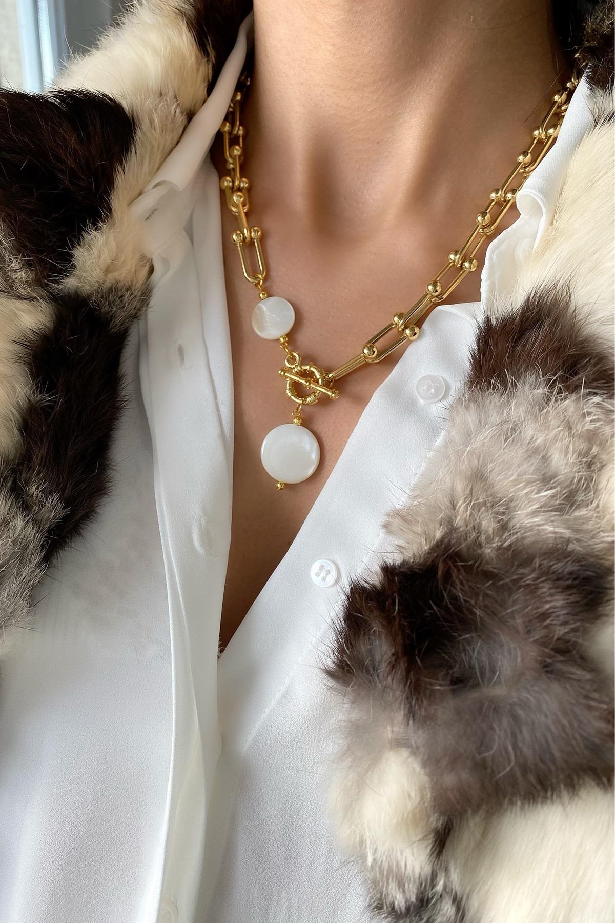 Sedef Taşı Tiffany Kolye 