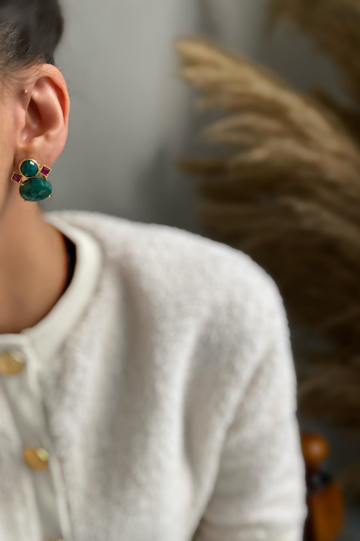 Zümrüt Taşı Küpe (Sınırlı Adet)