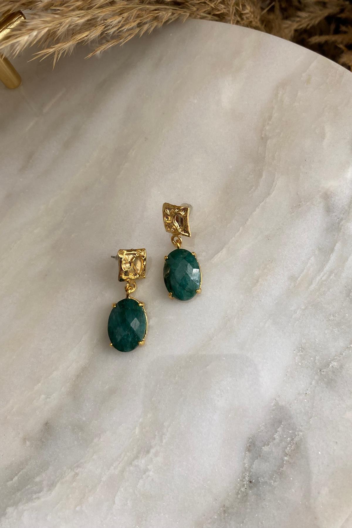 Zümrüt Taşı Tasarım Küpe