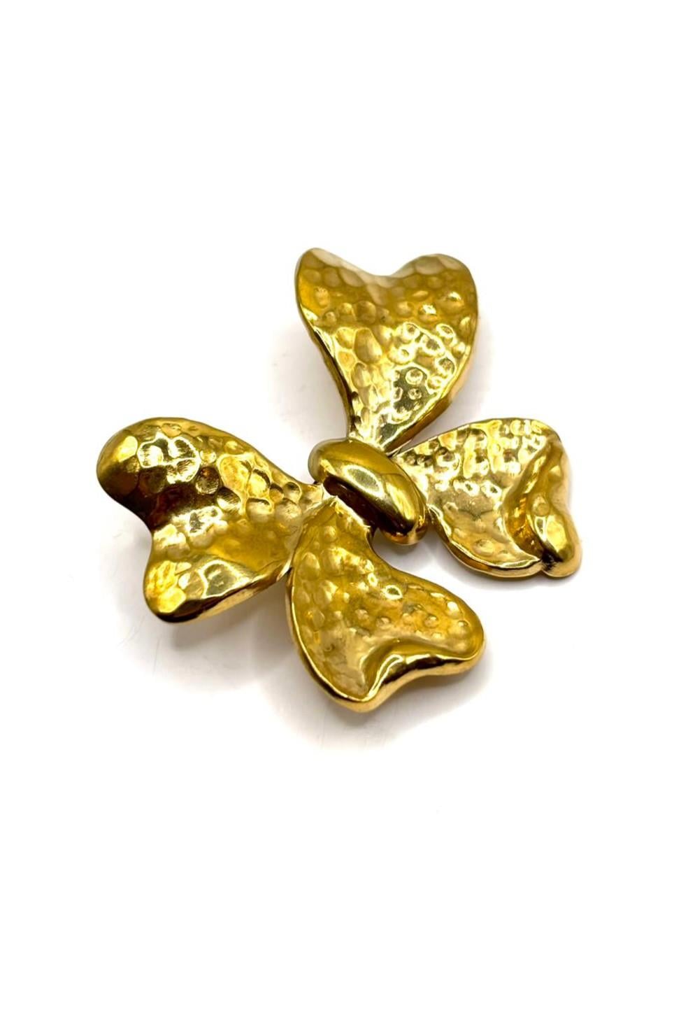 Figürlü Çelik Broş
