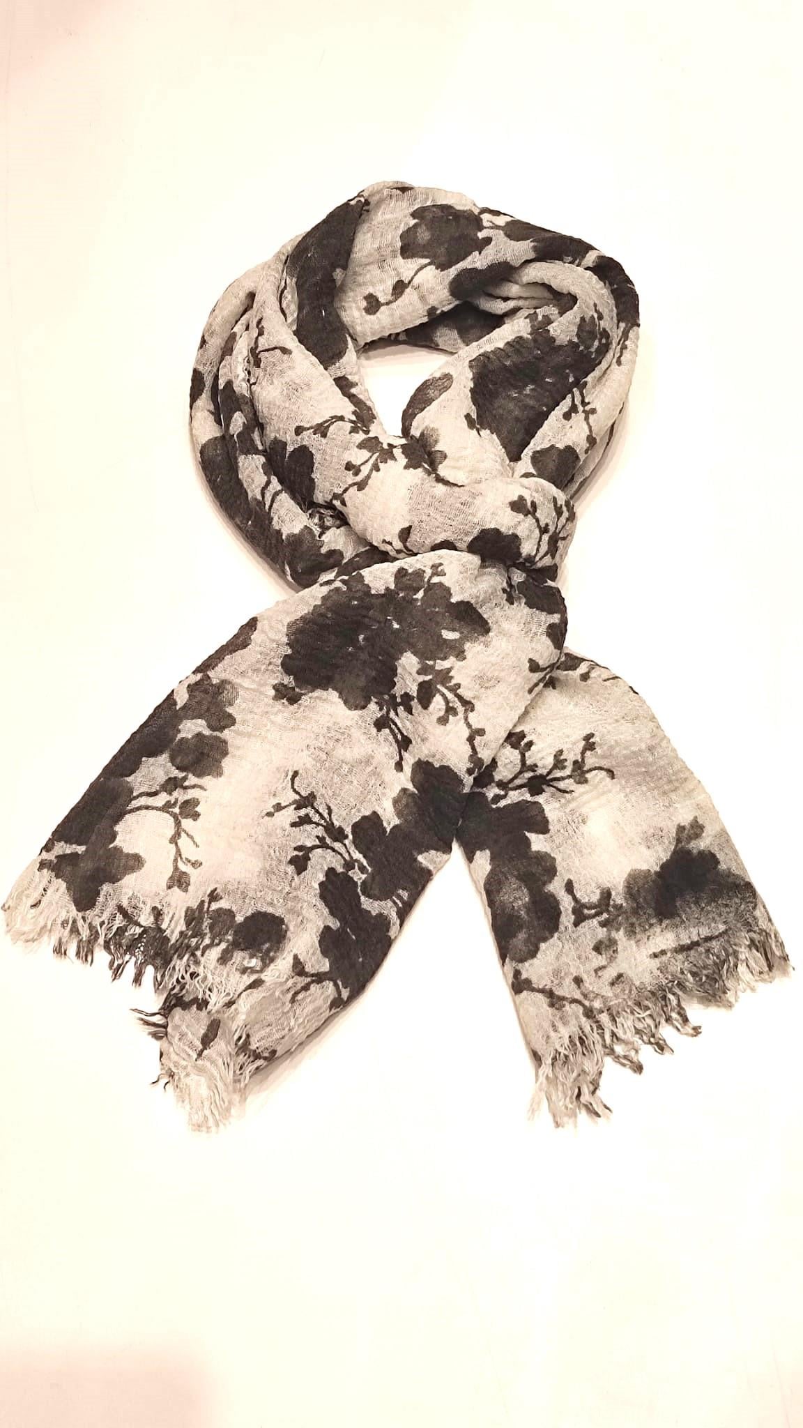 Floral Desenli Şal
