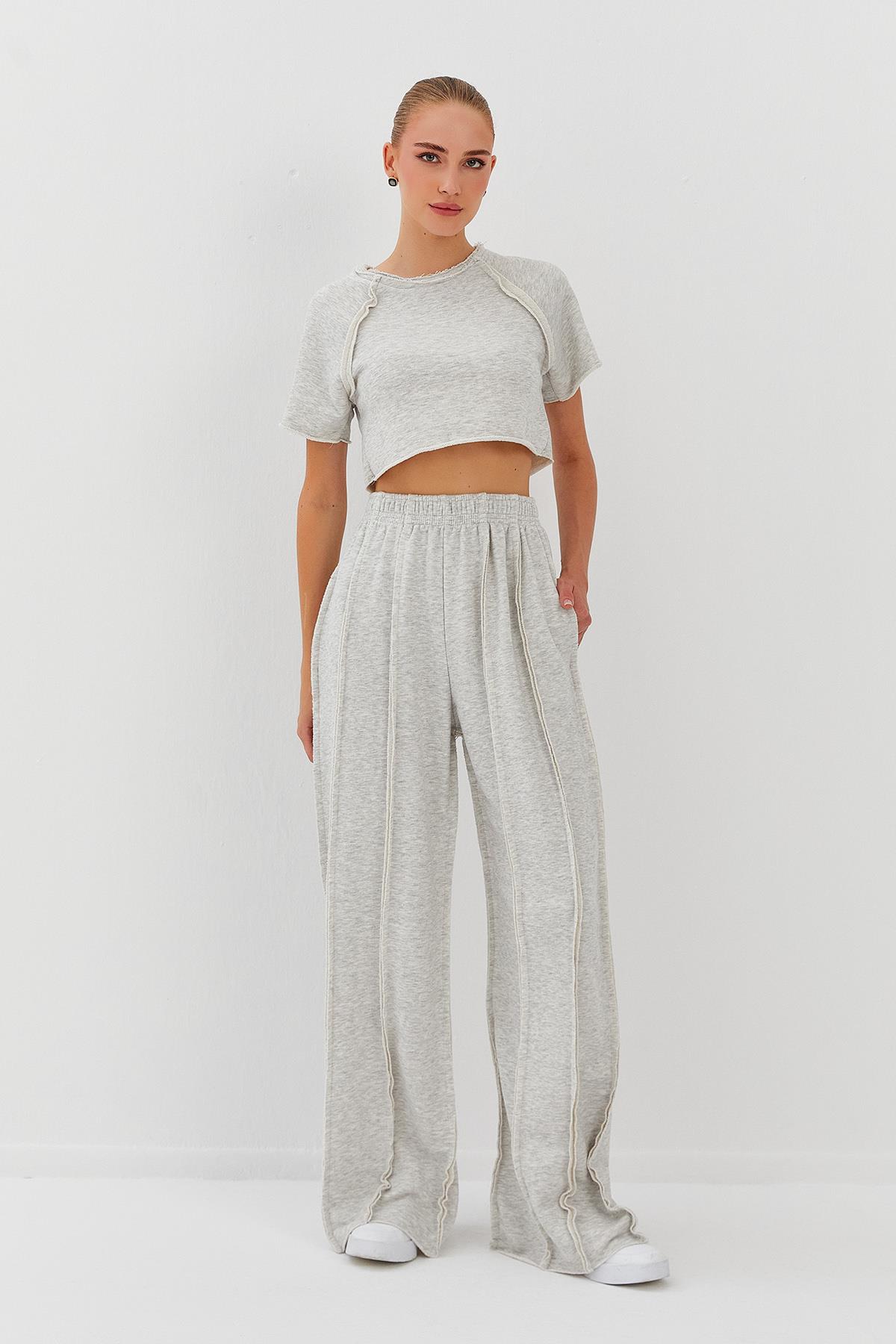 Kesim Detaylı Crop Eşofman Takım