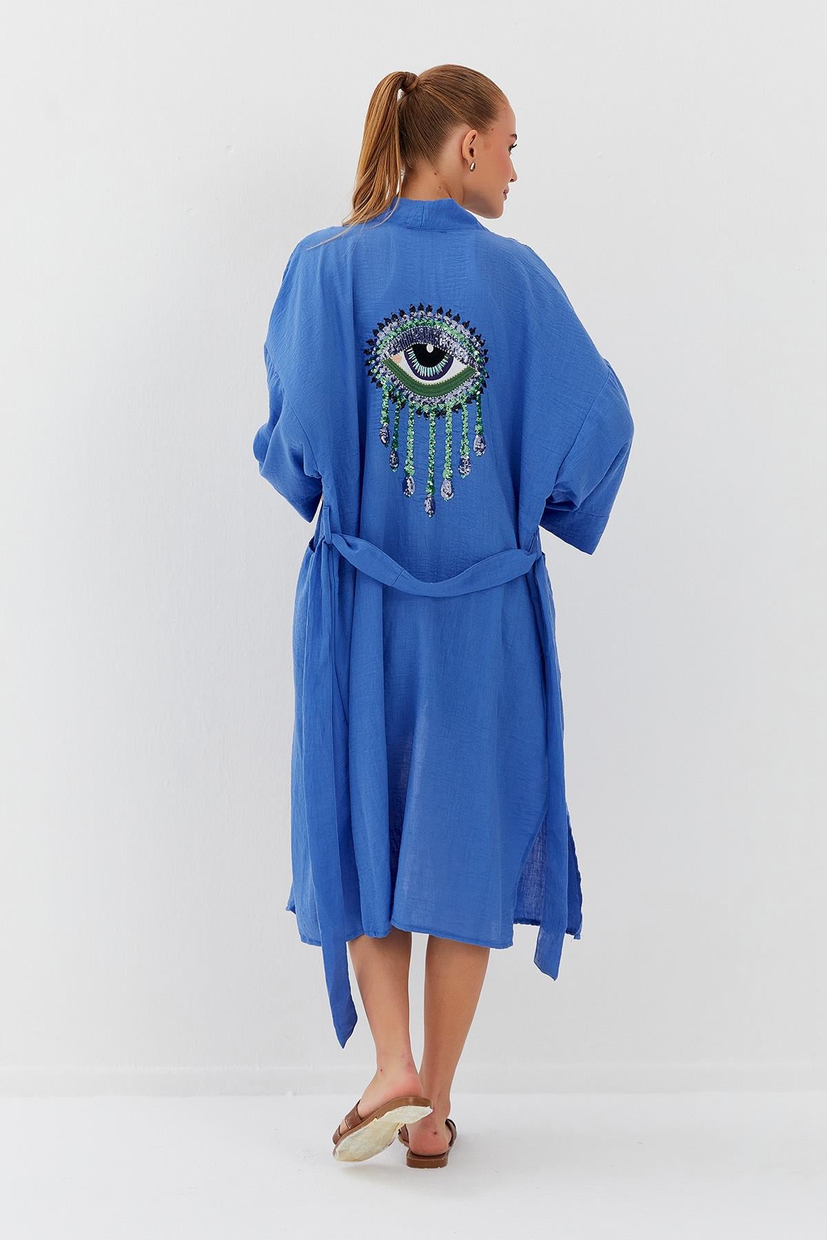 Arkası Göz Nakışlı Kimono