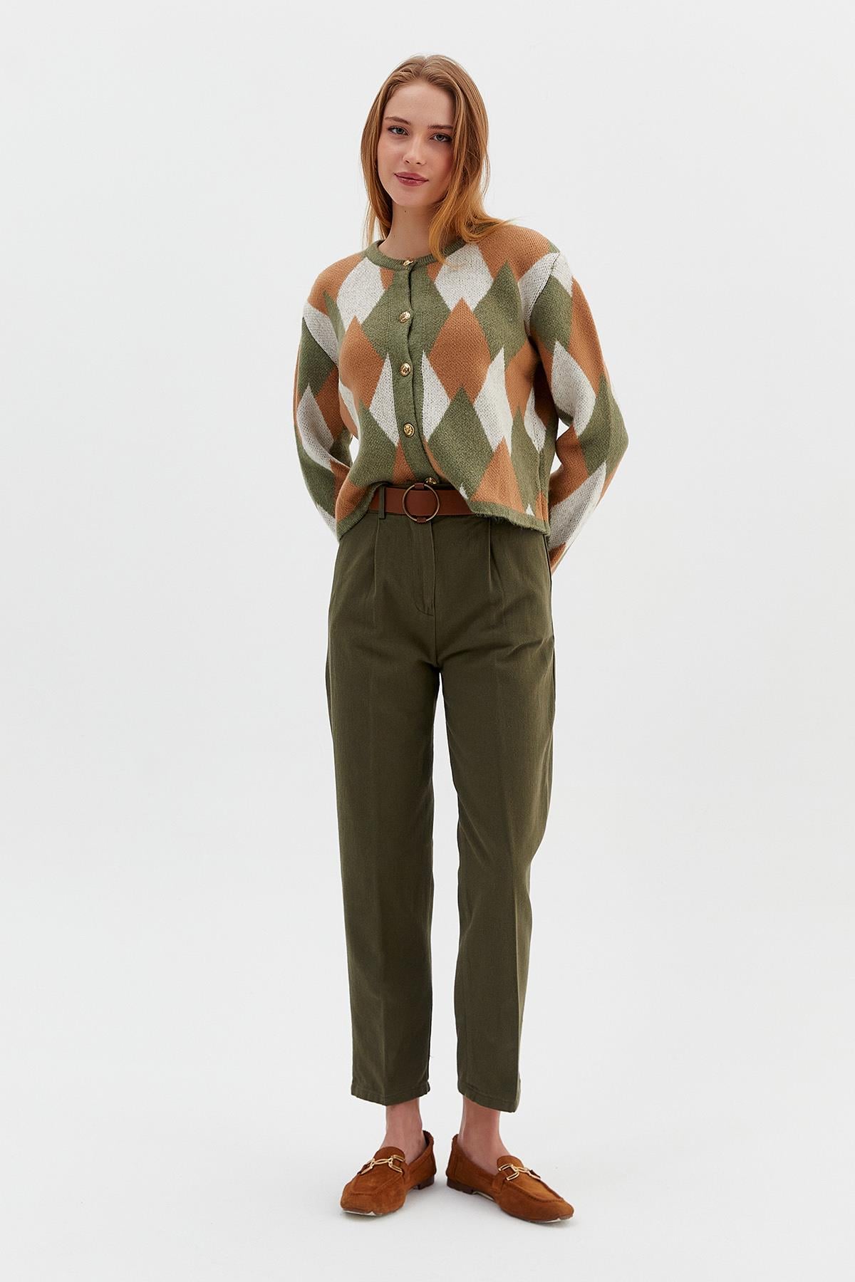 Beli Kemerli Gabardin Pantolon