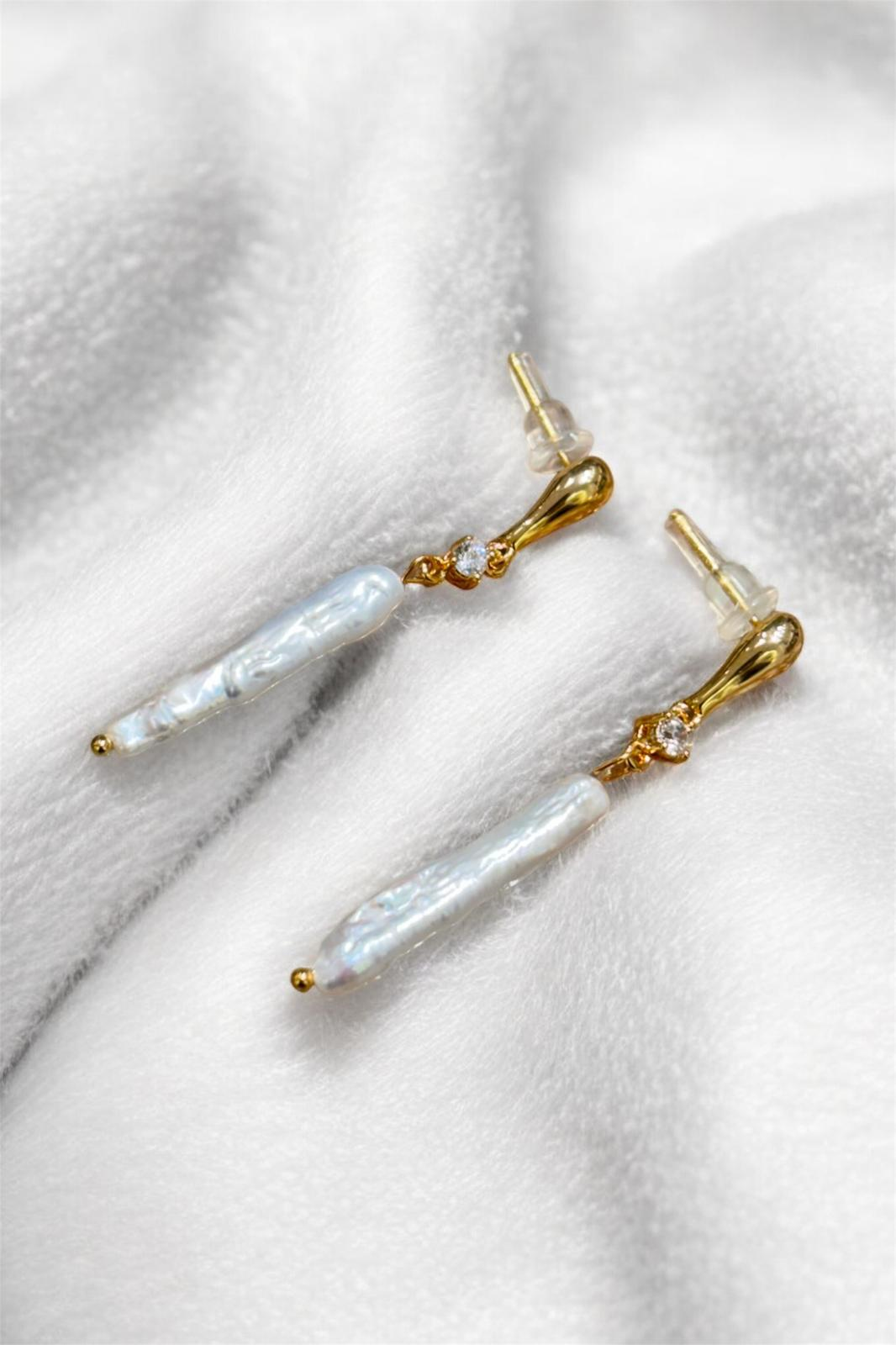 Diamond Taşlı İnci Dalı Küpe