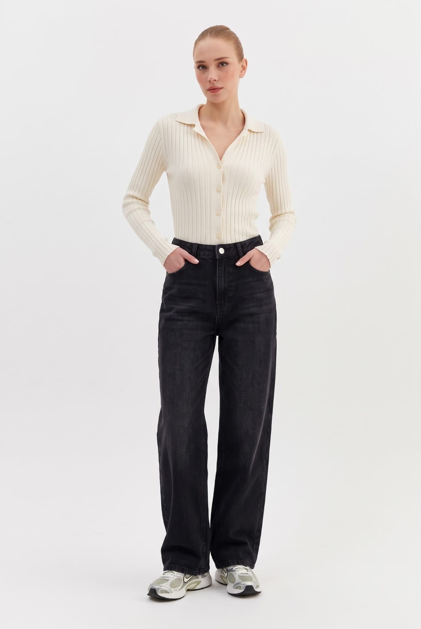 Soho Loose Staright Jean