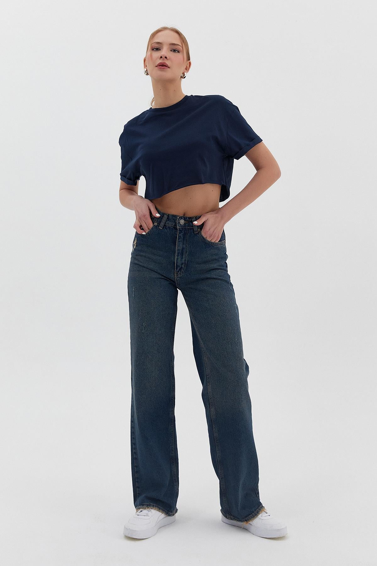 Taşlanmış Boru Paça Jean Pantolon