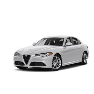 Alfa Romeo Giulia Halı Bagaj Havuzu (2017 Sonrası)