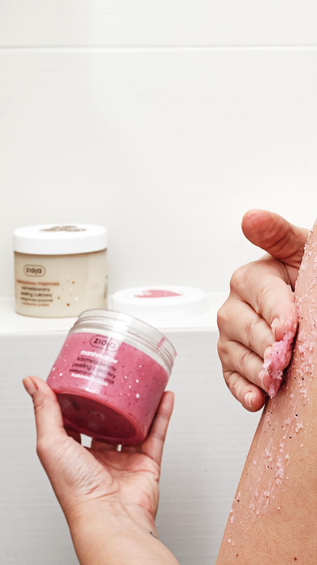 Marshmallow Şekerli Vücut Scrub Peelingi