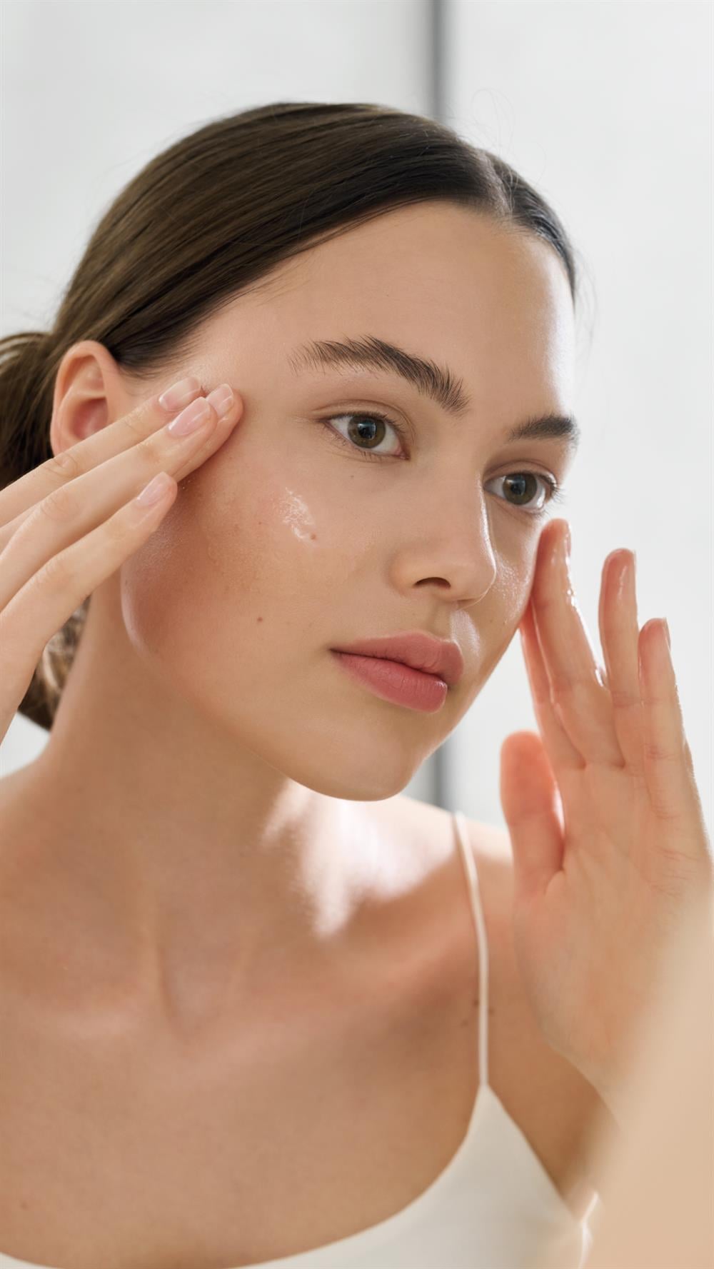 Manuka Nemlendirici ve Dengeleyici Gündüz Kremi SPF10 50 ml