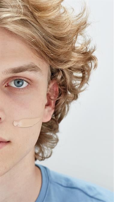 BB Krem Normal, Kuru ve Hassas Ciltler İçin Doğal Ton SPF15 50 ml