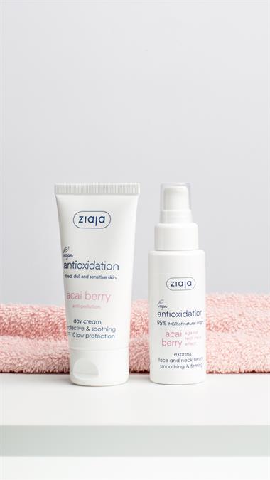 Acai Berry Pürüzsüzleştirici ve Sıkılaştırıcı Yüz ve Boyun Ekspress Serum 50 ml