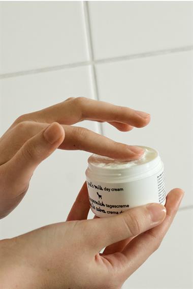 Keçi Sütü Nemlendirici Gündüz Kremi 50 ml - Outlet