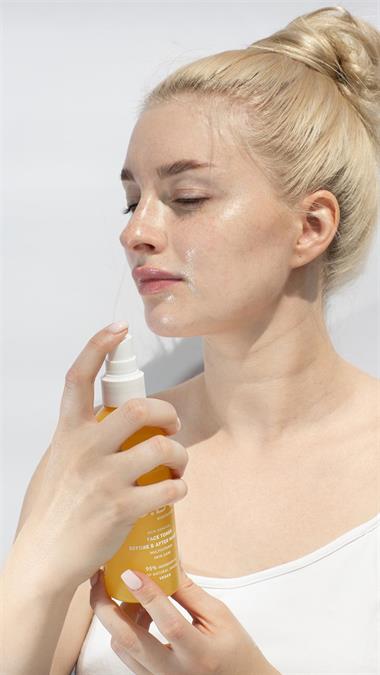 Vitamin C.B3 Niacinamide Günlük Yüz Toniği Sprey  - Outlet