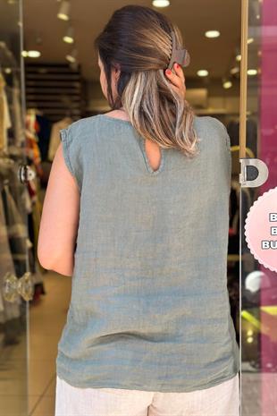 %100 Keten Düğme Detaylı Kolsuz İthal Bluz Haki