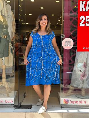 %100 Pamuk Çiçek İşlemeli Elbise Mavi