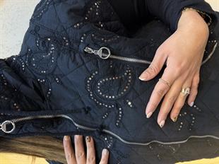 %100 Pamuk Fermuar Detaylı Pullu Şal Desen İthal Yelek Siyah