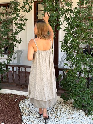 Askılı Rahat Kesim Astarlı Elbise Krem