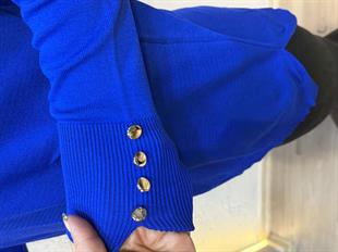 Bilek Düğme Detaylı Yuvarlak Yaka Bluz Saks Mavi