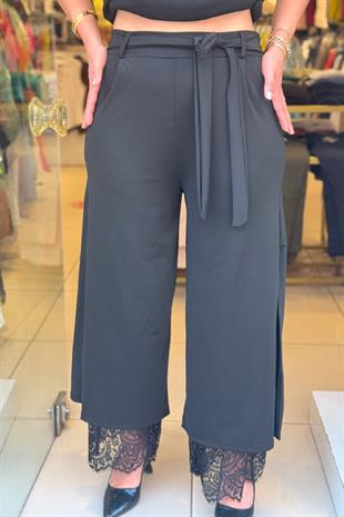 Dantelli Yırtmaç Detaylı Pantolon Siyah